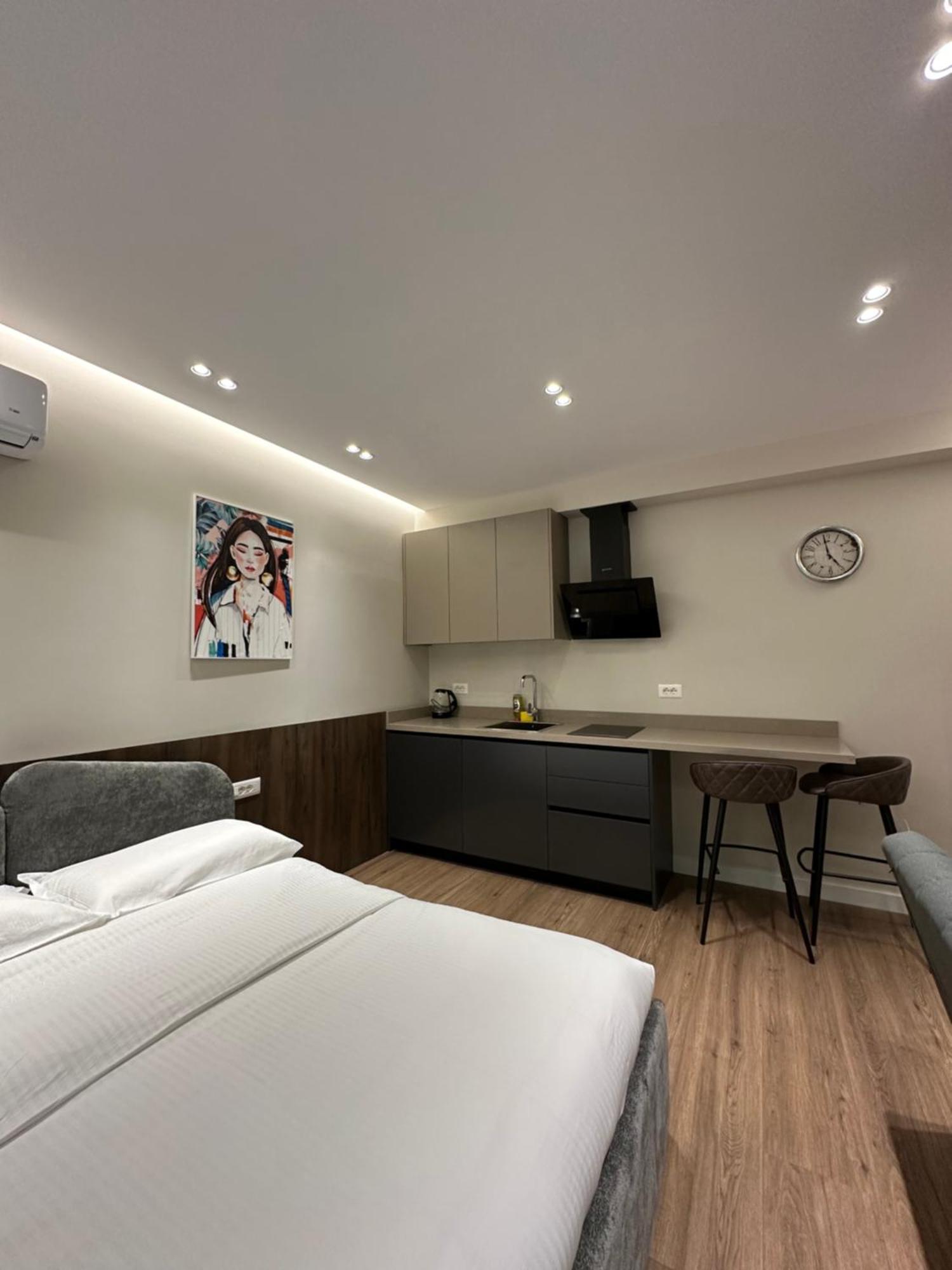 Lux Stay Tirana Exterior photo